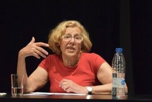 Manuela Carmena en Biblioteca Luis Rosales