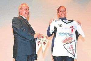 Real clucl de fútbol de Carabanchelgala
