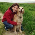 EL PERRO FELIZ por Ruth González Liria