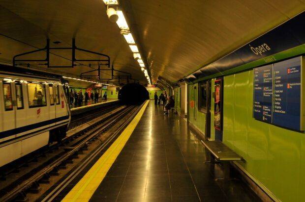 Reabierta linea 5 del metro