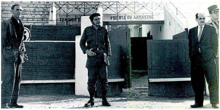 Che Guevara en la Plaza de Toros de Vista Alegre